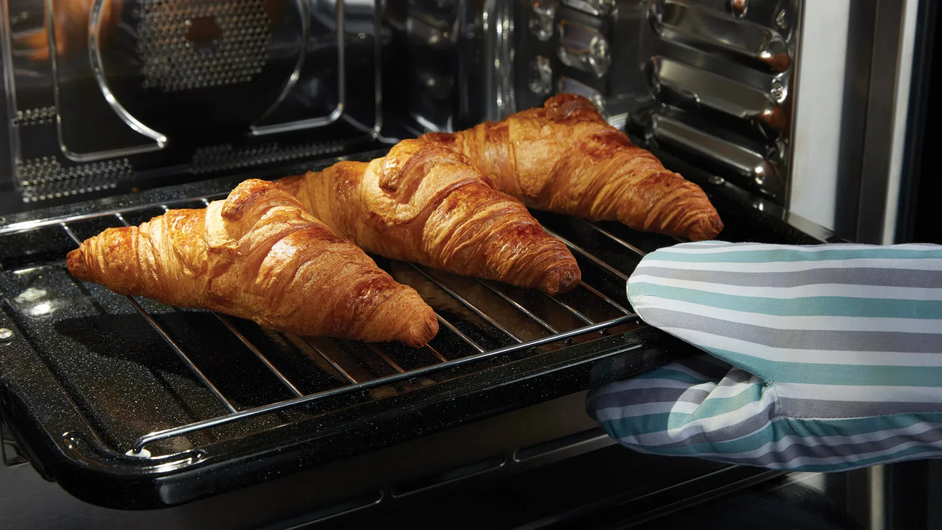 Signature Kombi Dampfoven mit Microwelle SKSLV2401S Schwarz